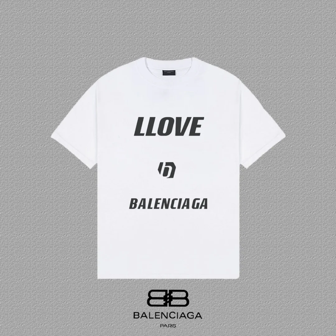 P80✨🔥 BALENCIAGA Paris lettering printed short-sleeved T-shirt. Custom-woven and dyed 300 grams of combed cotton heavyweight fabric. Zero color difference in threads. Perfect details. Different from the current currency version. Welcome to compare. Same Style for men and women. Must-sell in the picture above. Color: White Black Size: 1 2 3 4